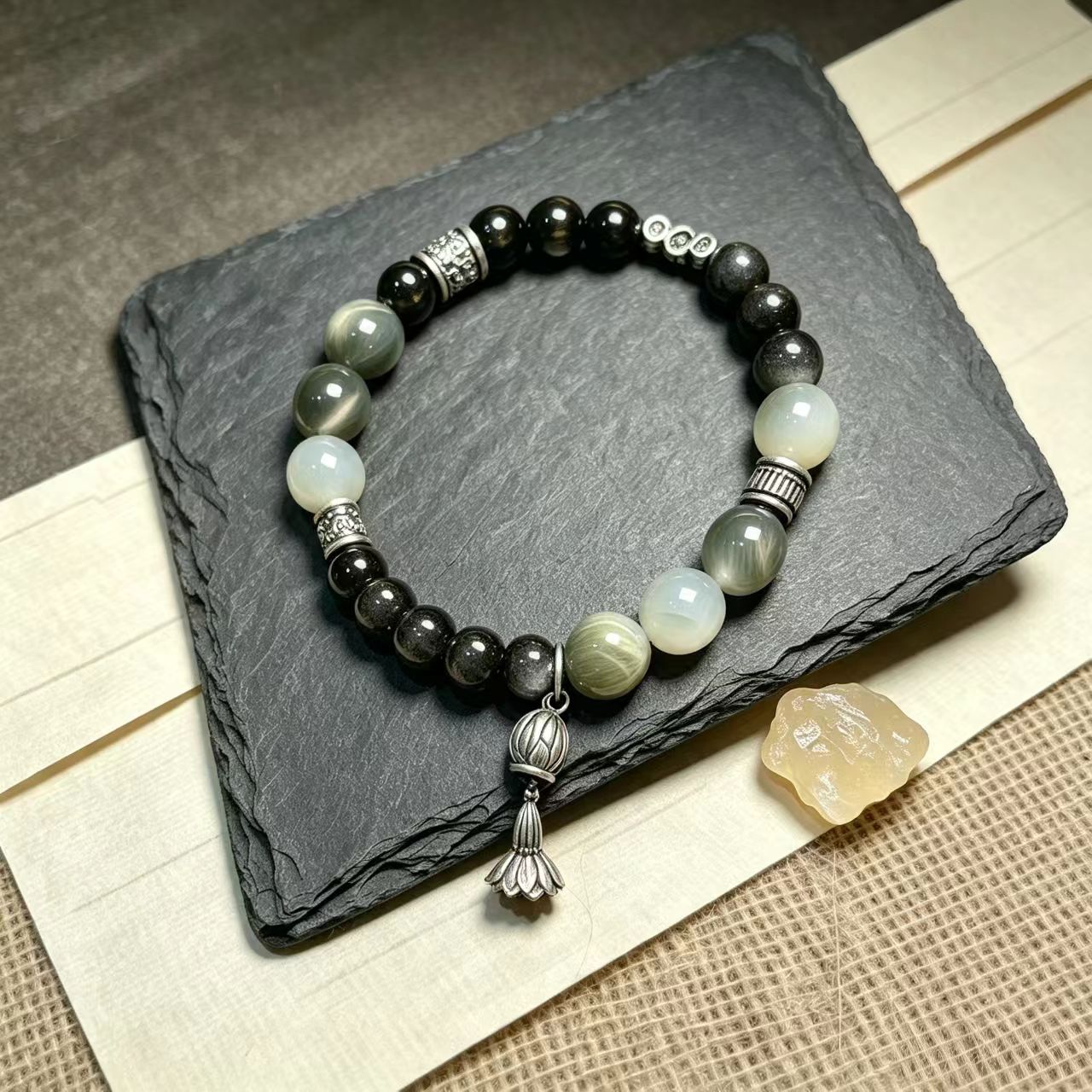 Yun‑Xiu Pine Mountain Crystal Bracelet